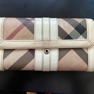 Burberry wallet